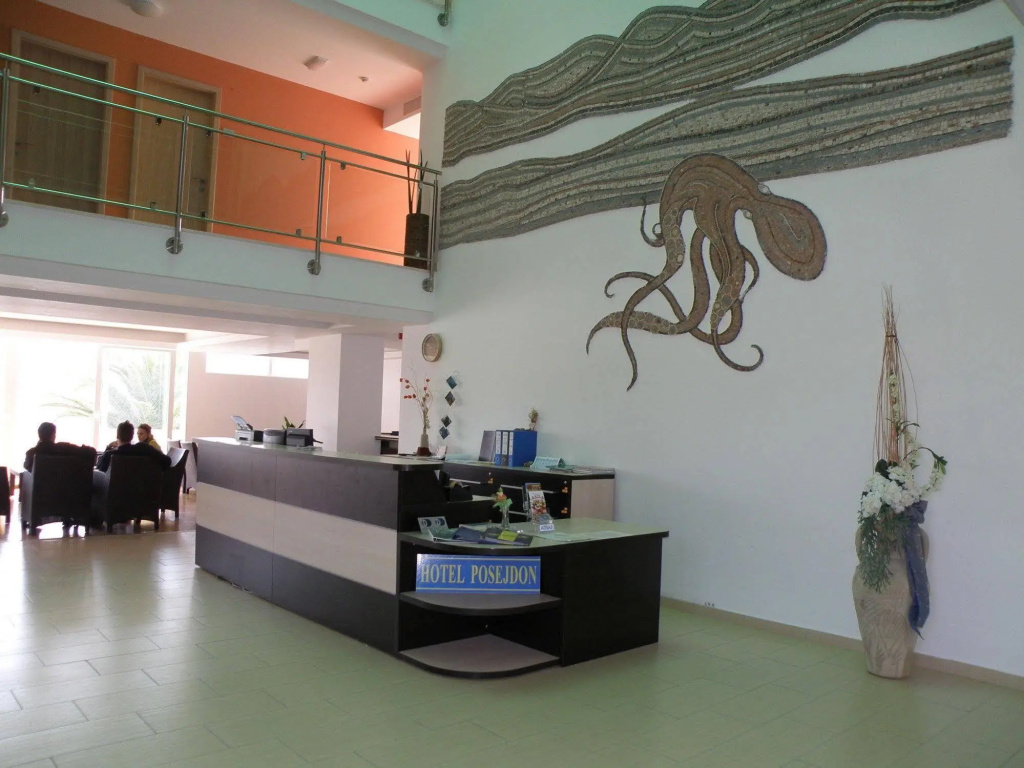 Hotel photo 11