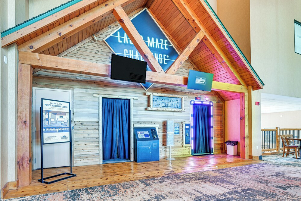 Three Bears Resort Adventure Base w/ Lake Access