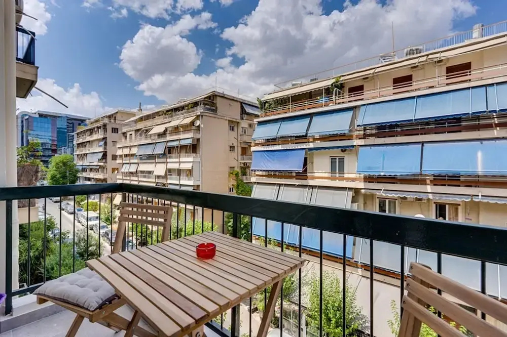 Elegant Flat 5 Walk to Metro Panormou