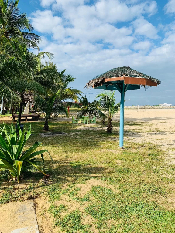 Beach & Waterfront