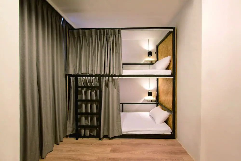 1 Bedroom Economy Double room (twin beds)
