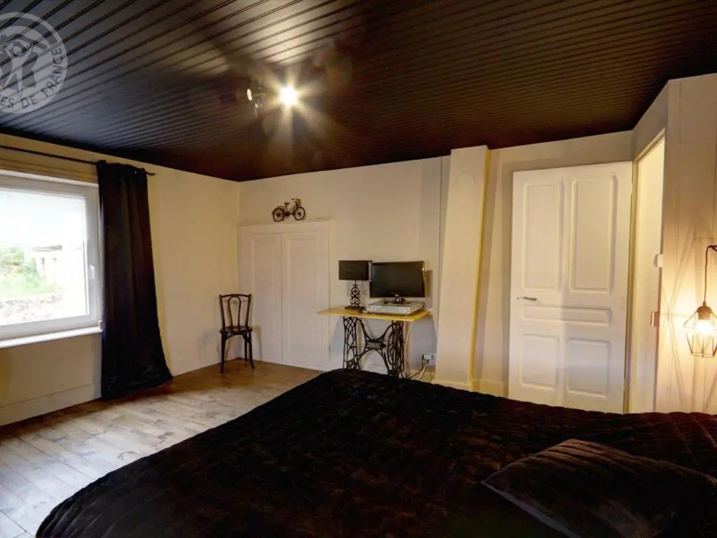Voir la photo 4 — Gîte Belmont-de-la-Loire, 4 pièces, 5 personnes - FR-1-496-126