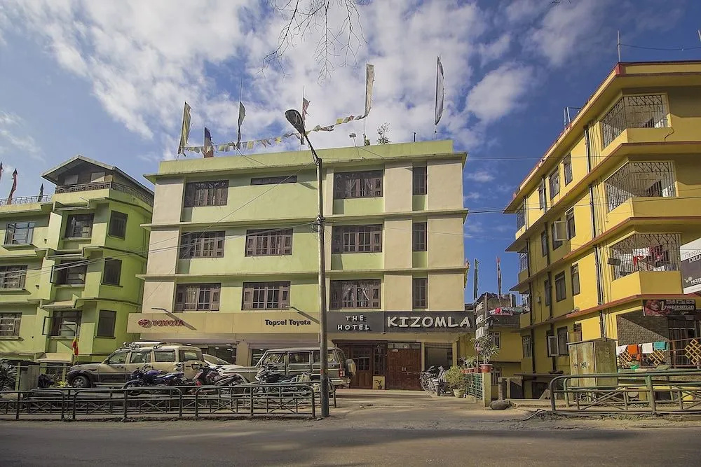 OYO 24858 The Hotel Kizomla