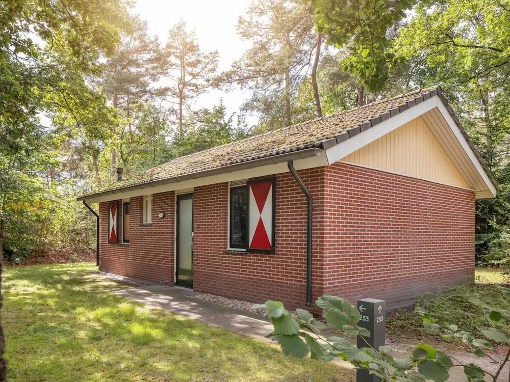 Chalet With Dishwasher Near Nature Reserve