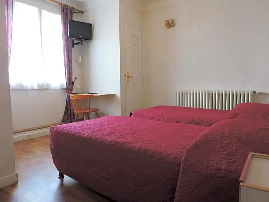 Standard Double room (twin beds)