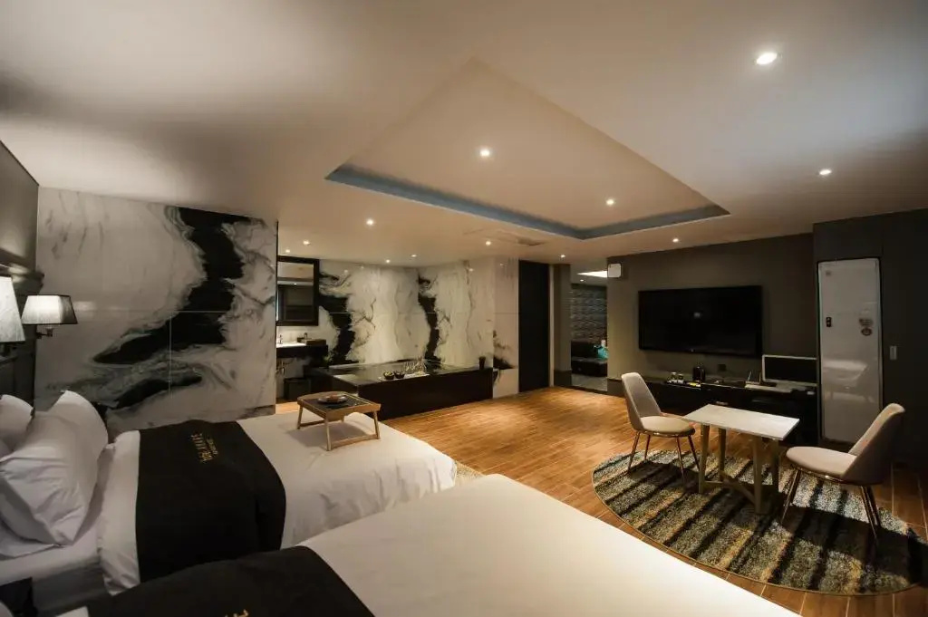 Suite