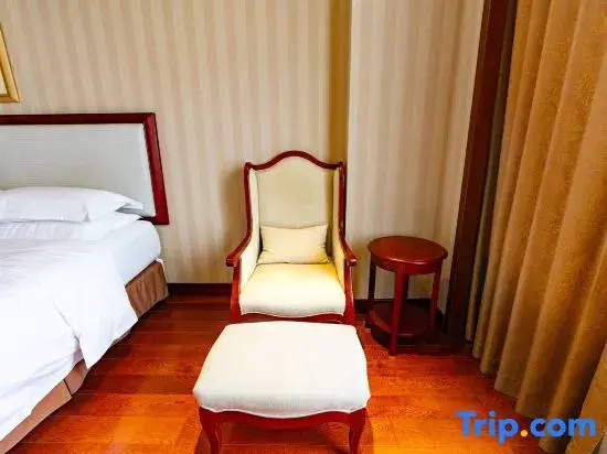 Enrichee Gloria Plaza Hotel - Chambres