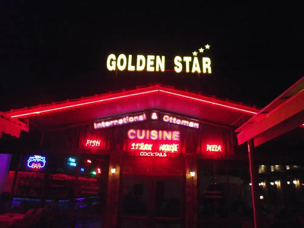 Golden Star Hotel — фото