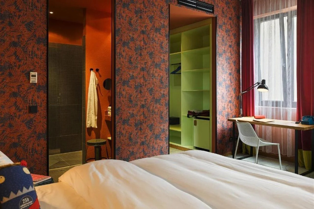 Отель 25hours Hotel The Trip в Франкфурт-на-Майне