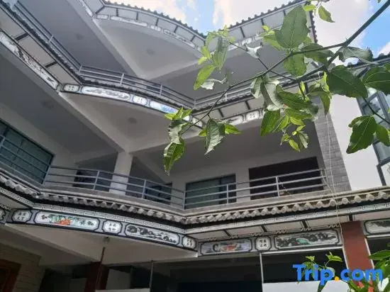 Dali Xingjun Chinese Inn (Cai Village Wharf)