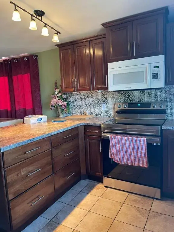 Lemon Tree Inn - фото 12