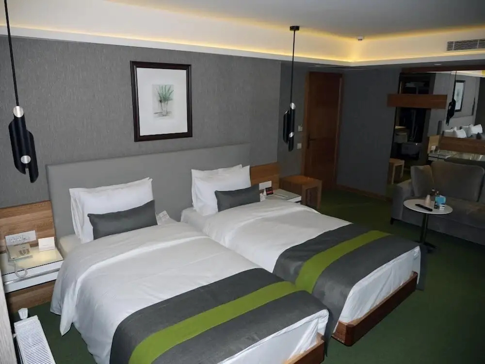 The Crater Hotel - Chambres