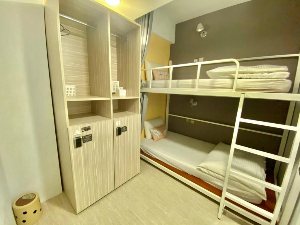 Flyinn Hostel — 4