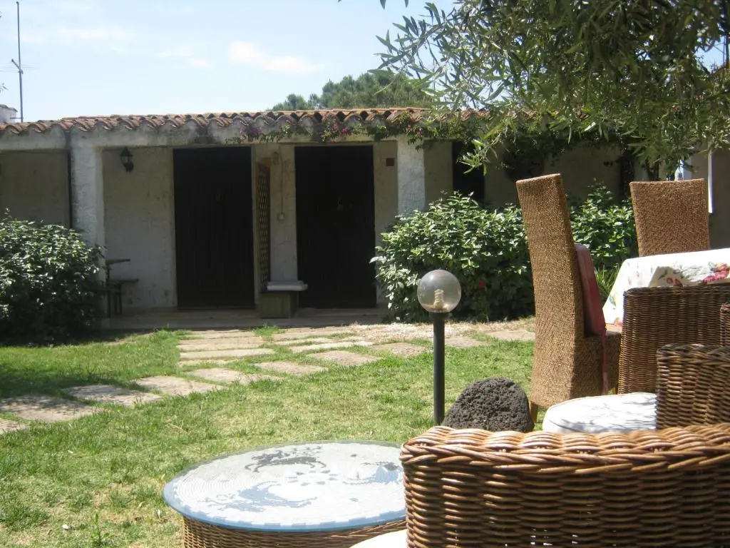1 Bedroom Apartment with garden view