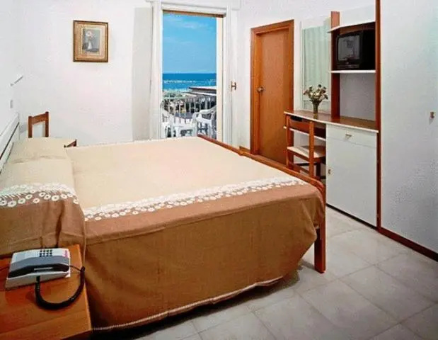 Comfort Quadruple room with balcony and with sea view