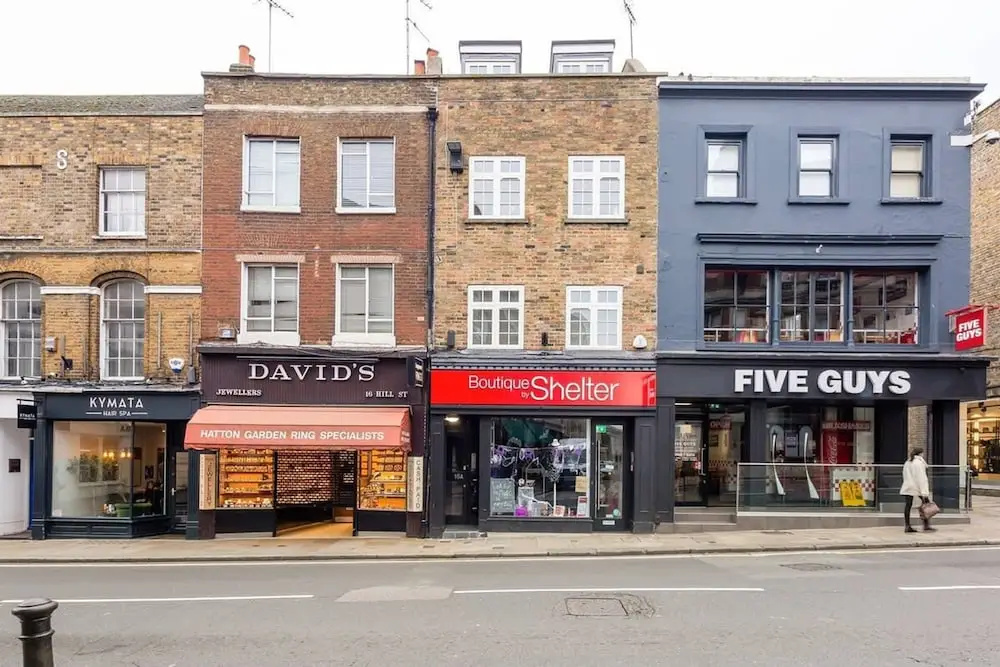 Luxury Studio in Heart of Richmond