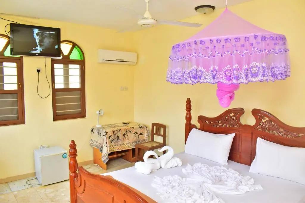 Funguni Palace Hotel - Chambres