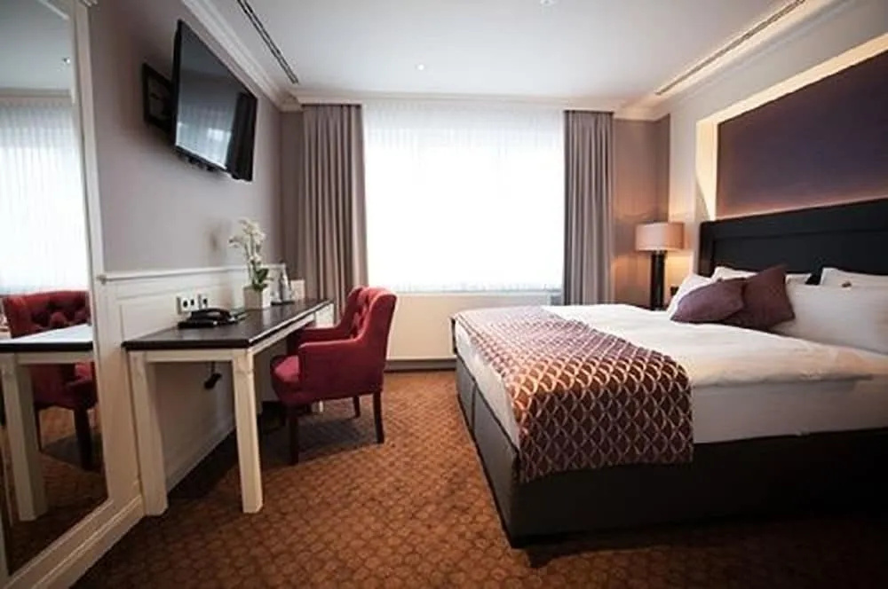 Hotel photo 5