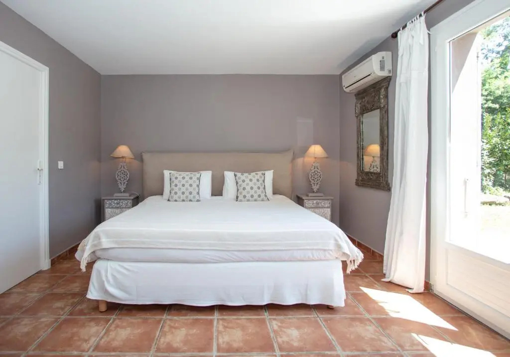 Superior Studio with pool view