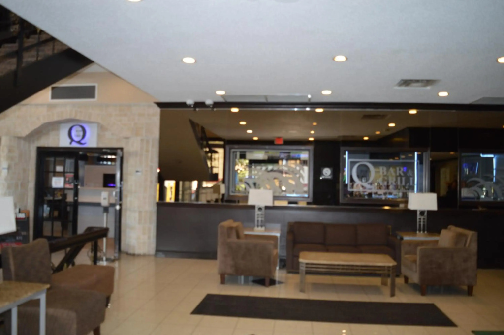 Quality Inn O'Hare Airport - фото 16