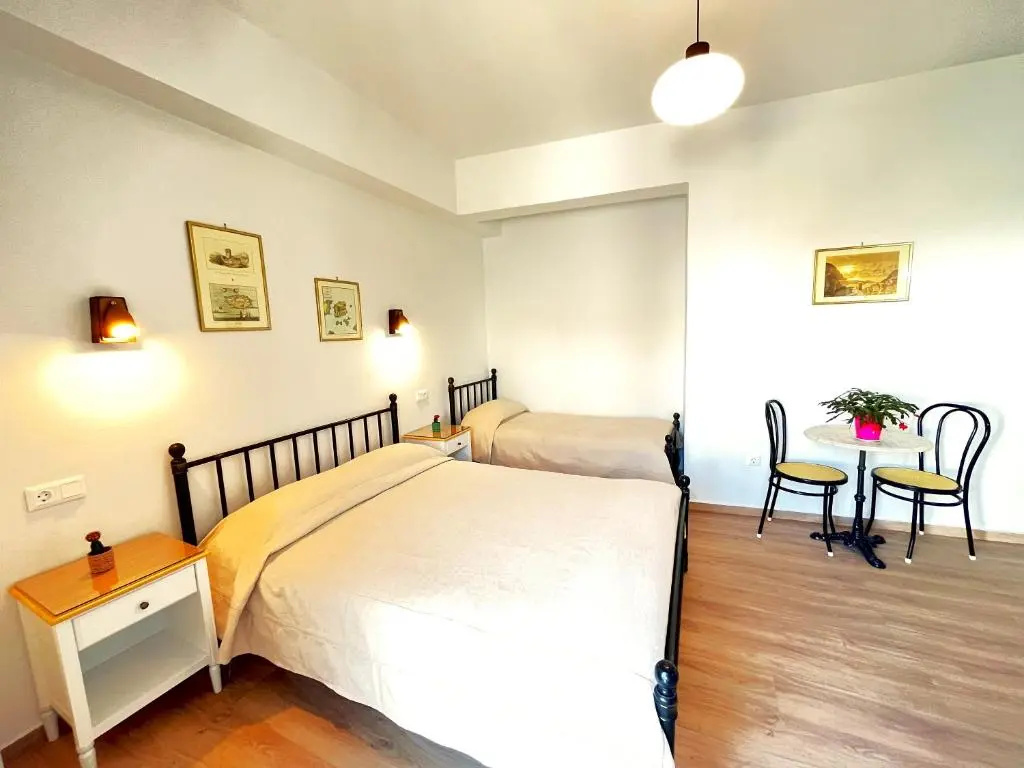 Pefkakia Park - Chambres