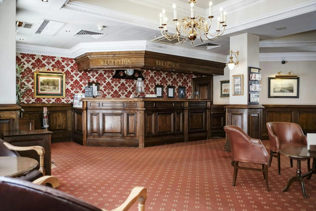 The Chamberlain Hotel — фото