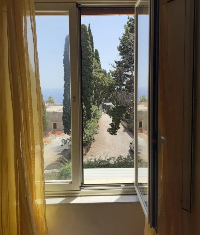 Standard Single room with sea view
