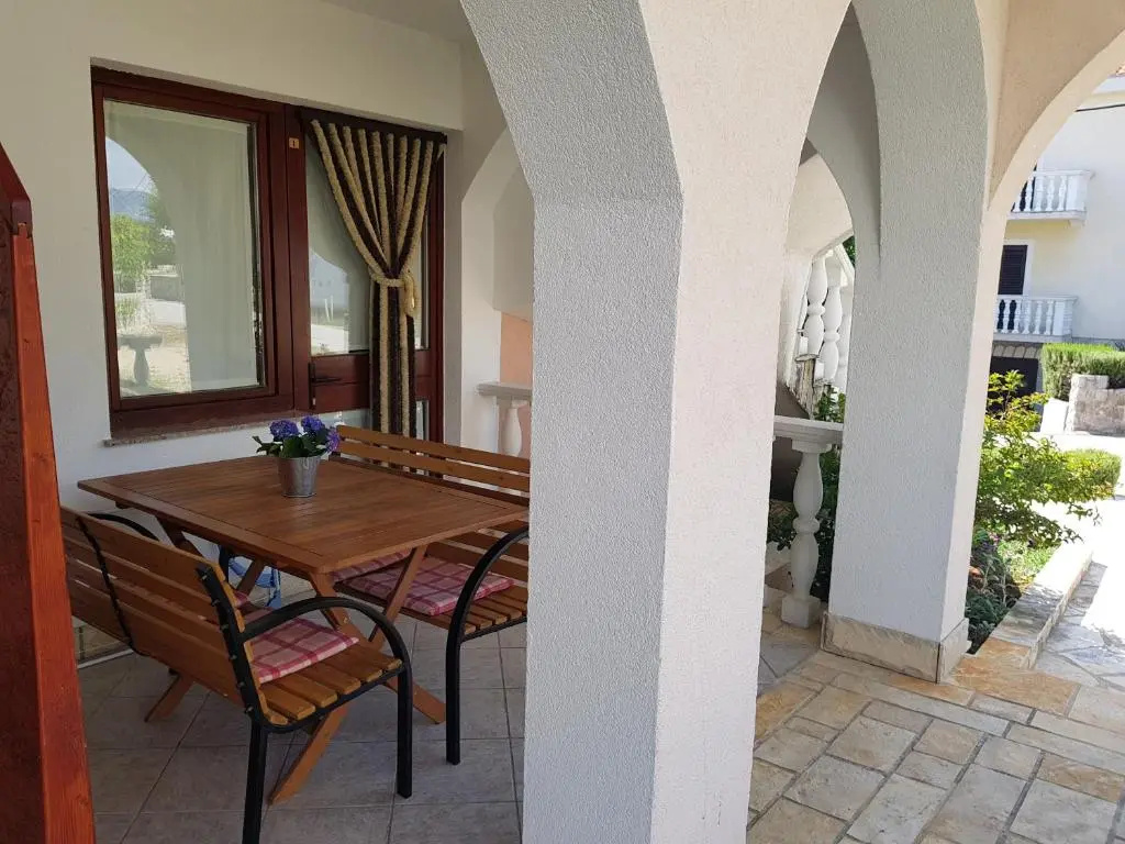 Apartment Ruzmarin