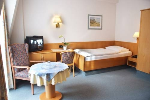 Allee - Hotel garni
