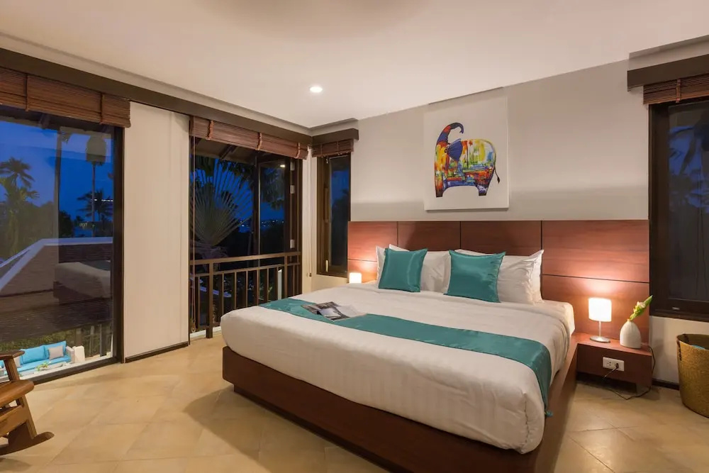 3 Bedrooms Villa