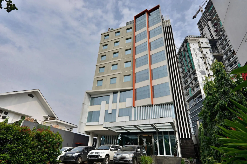 ZEN Rooms Tebet Area