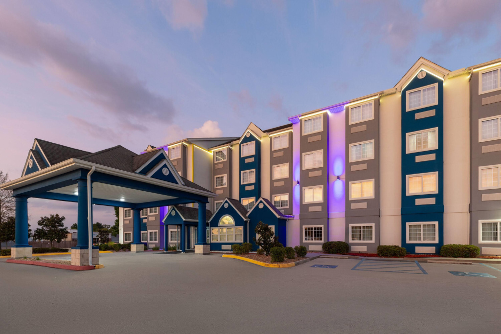 Microtel Inn & Suites by Wyndham Baton Rouge Airport