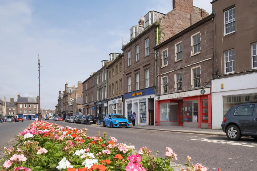 Townhouse Apartments Montrose