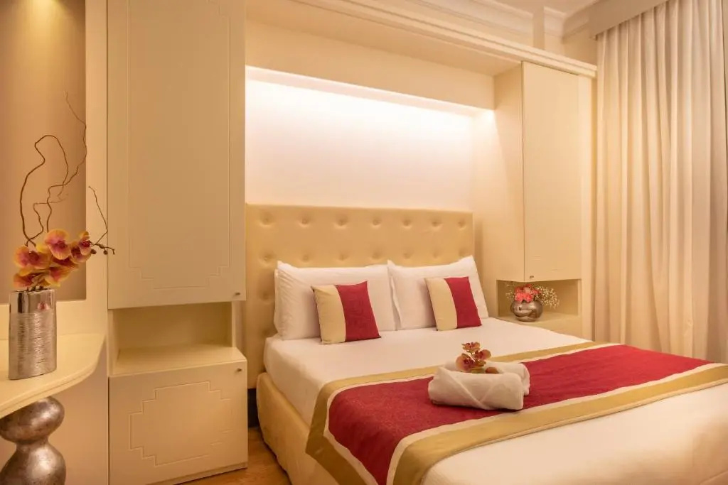 Hotel Jolanda - Chambres
