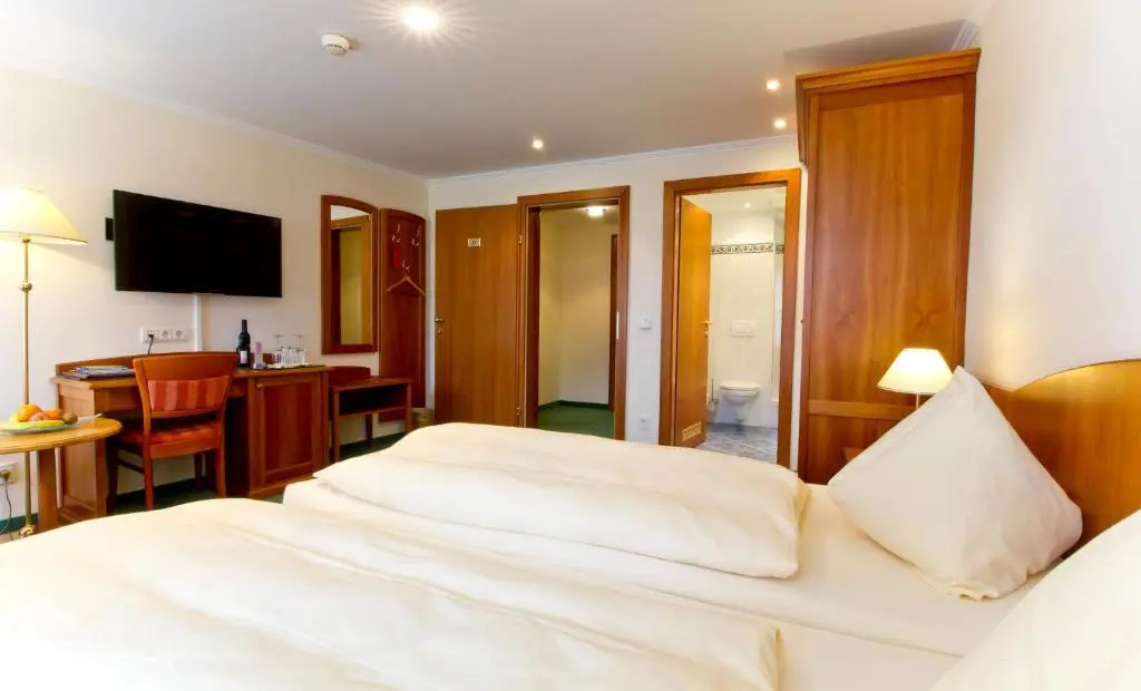 Seeboeckenhotel Zum Weissen Hirschen - Chambres
