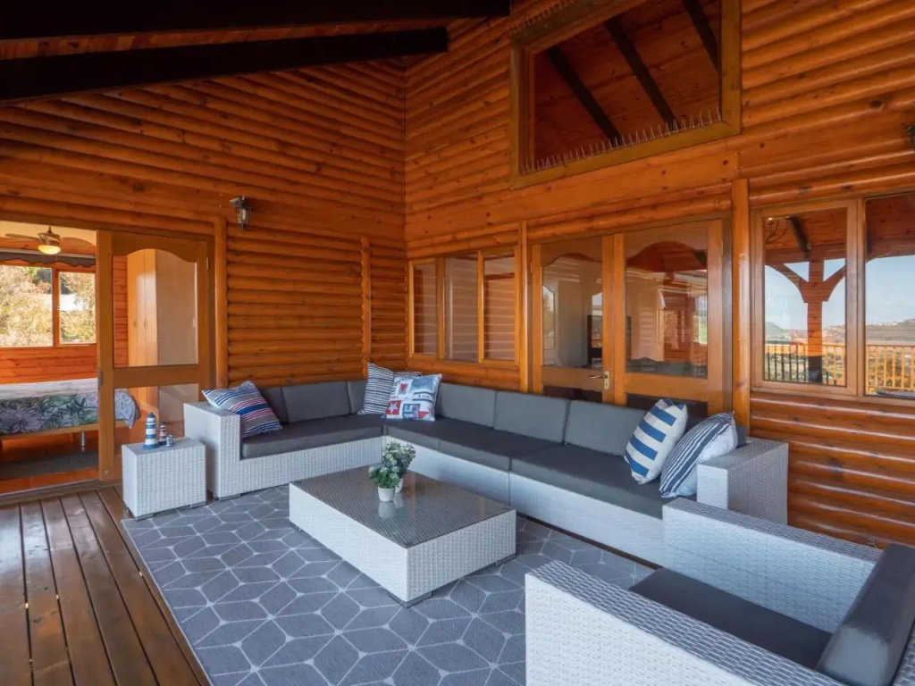 63 Milkwood