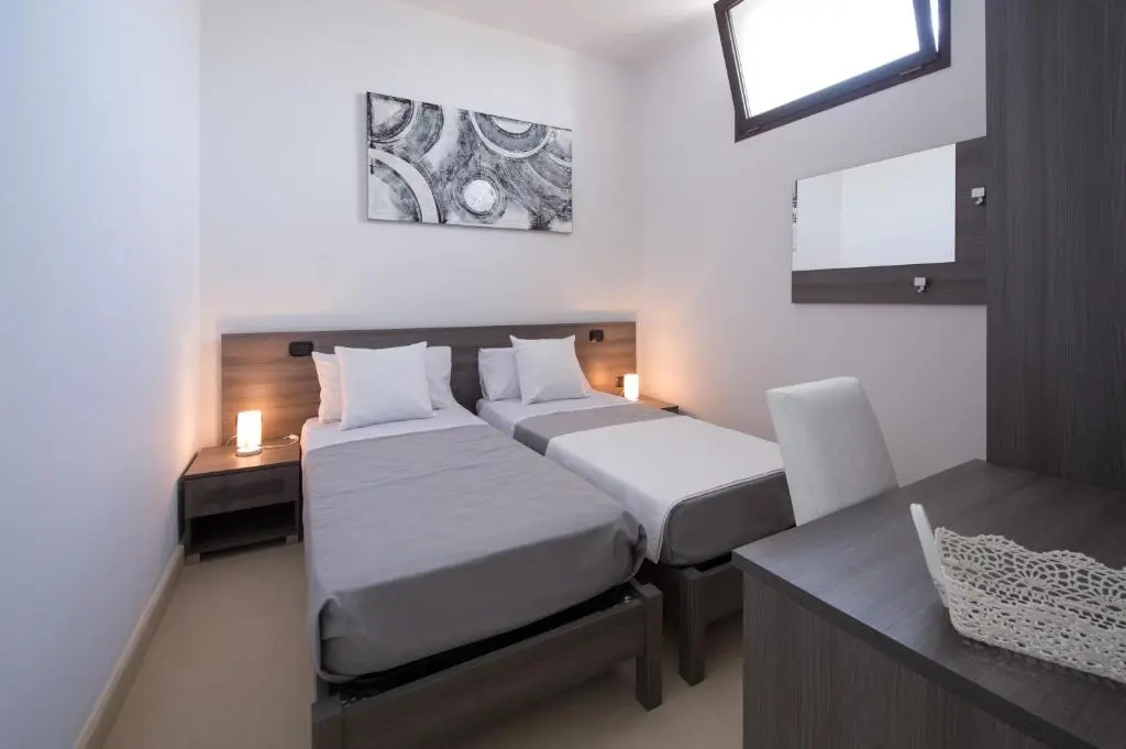 Standard Double room (full double bed)