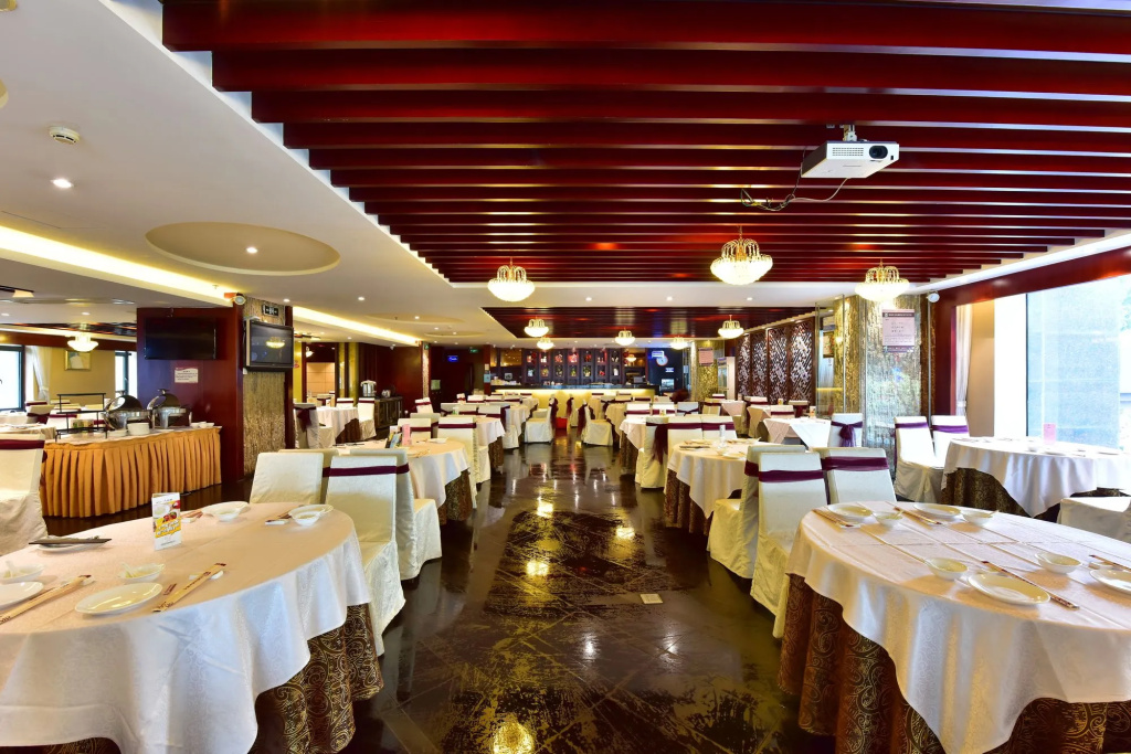 Hotel photo 18