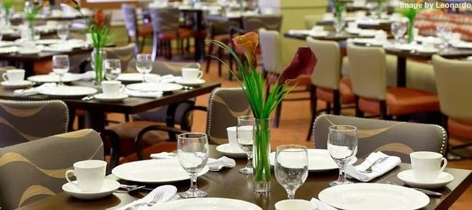 University Place Conference Center & Hotel — фото