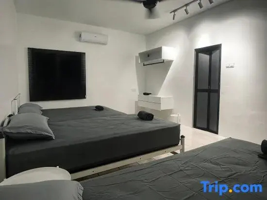 Standard Family room