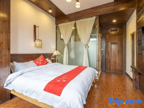 Standard room with river view