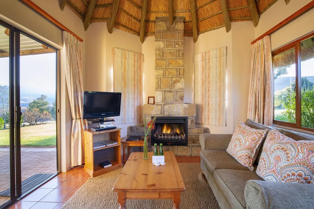 Luxury Double Suite with mountain view twin beds