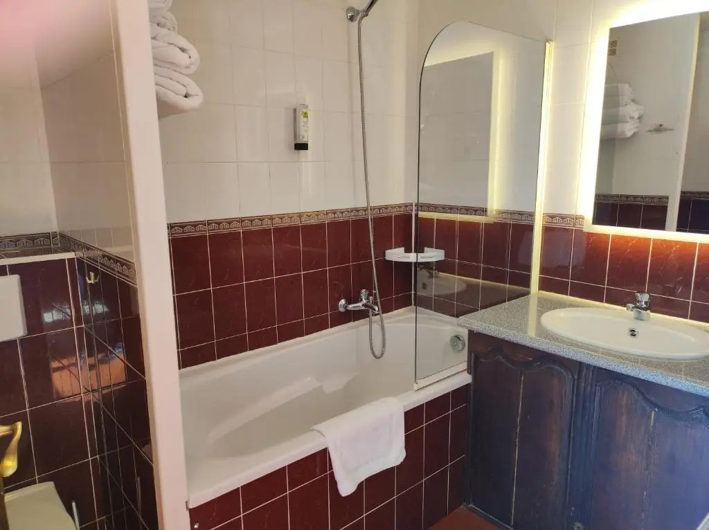 Hôtel Le Relais Des Dalles - Chambres