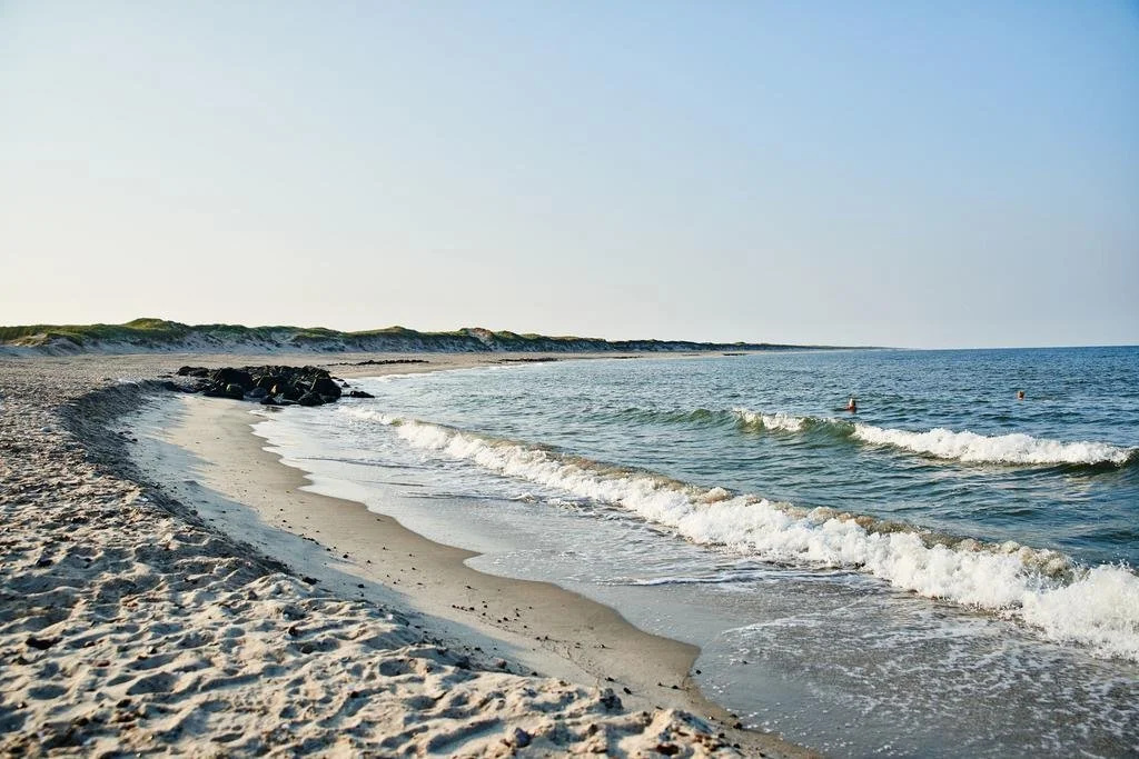 Beach & Waterfront