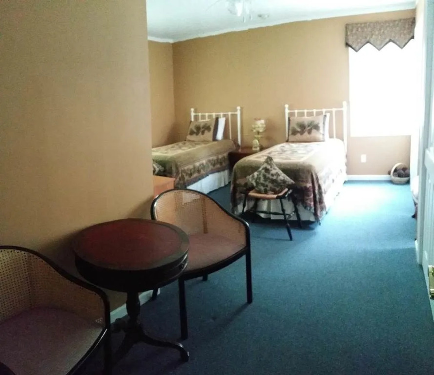 Acorn Ridge Bed and Breakfast