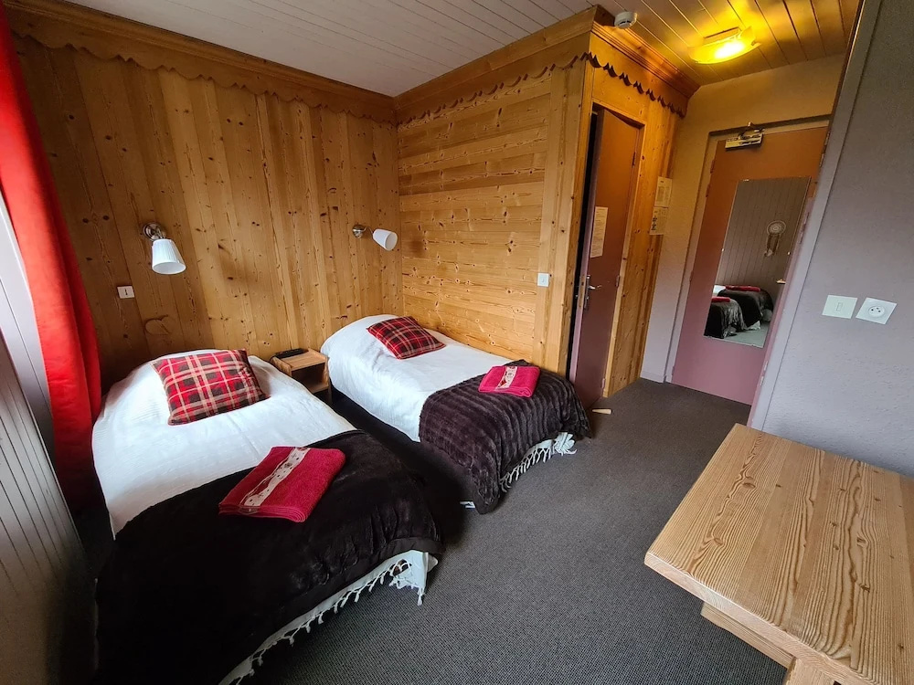 Classic Double room (twin beds)