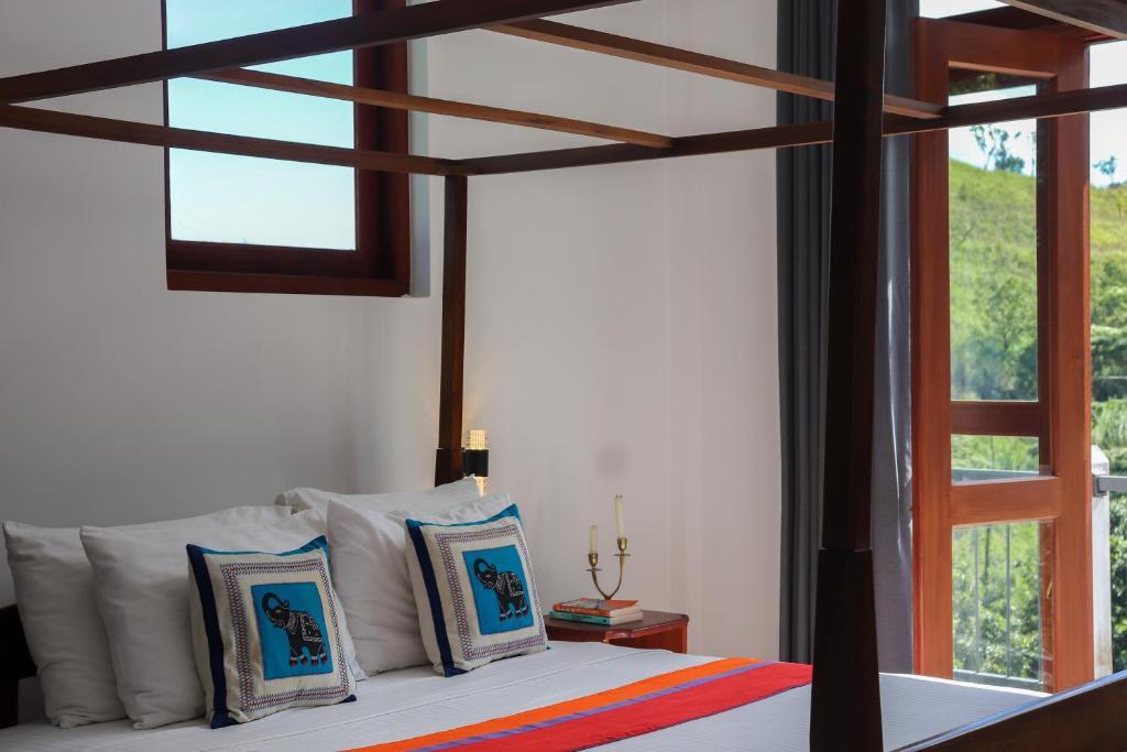 Hanthana House