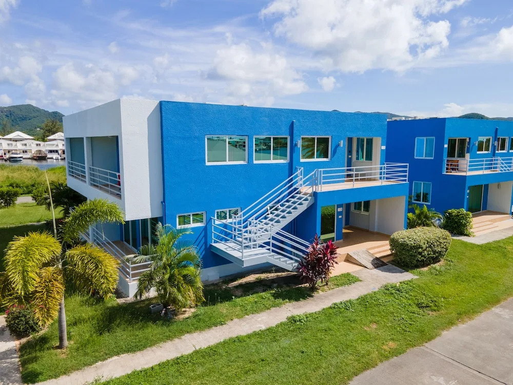 Harbour Island Residences