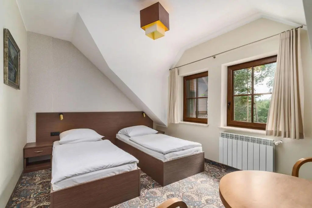 Economy room