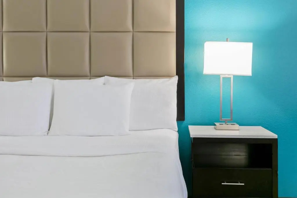 La Quinta Inn & Suites by Wyndham Paris - Chambres